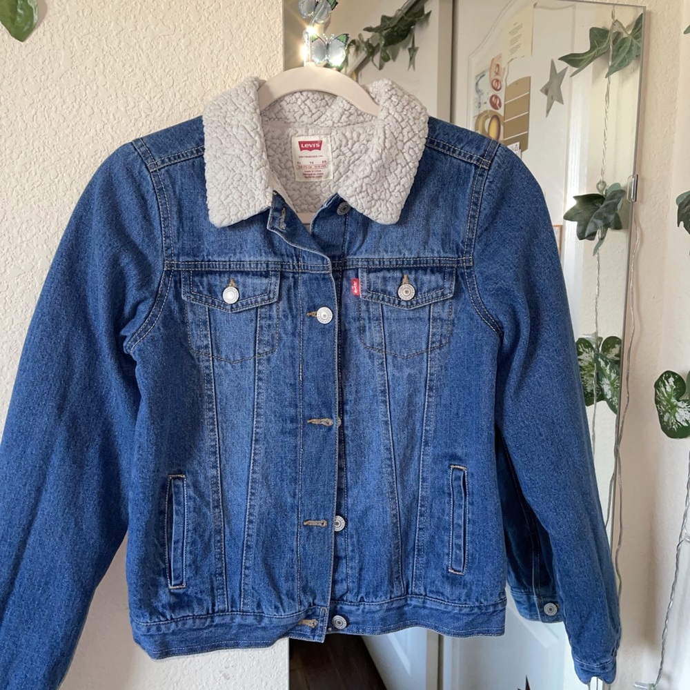 Denim jacket Sherpa collar